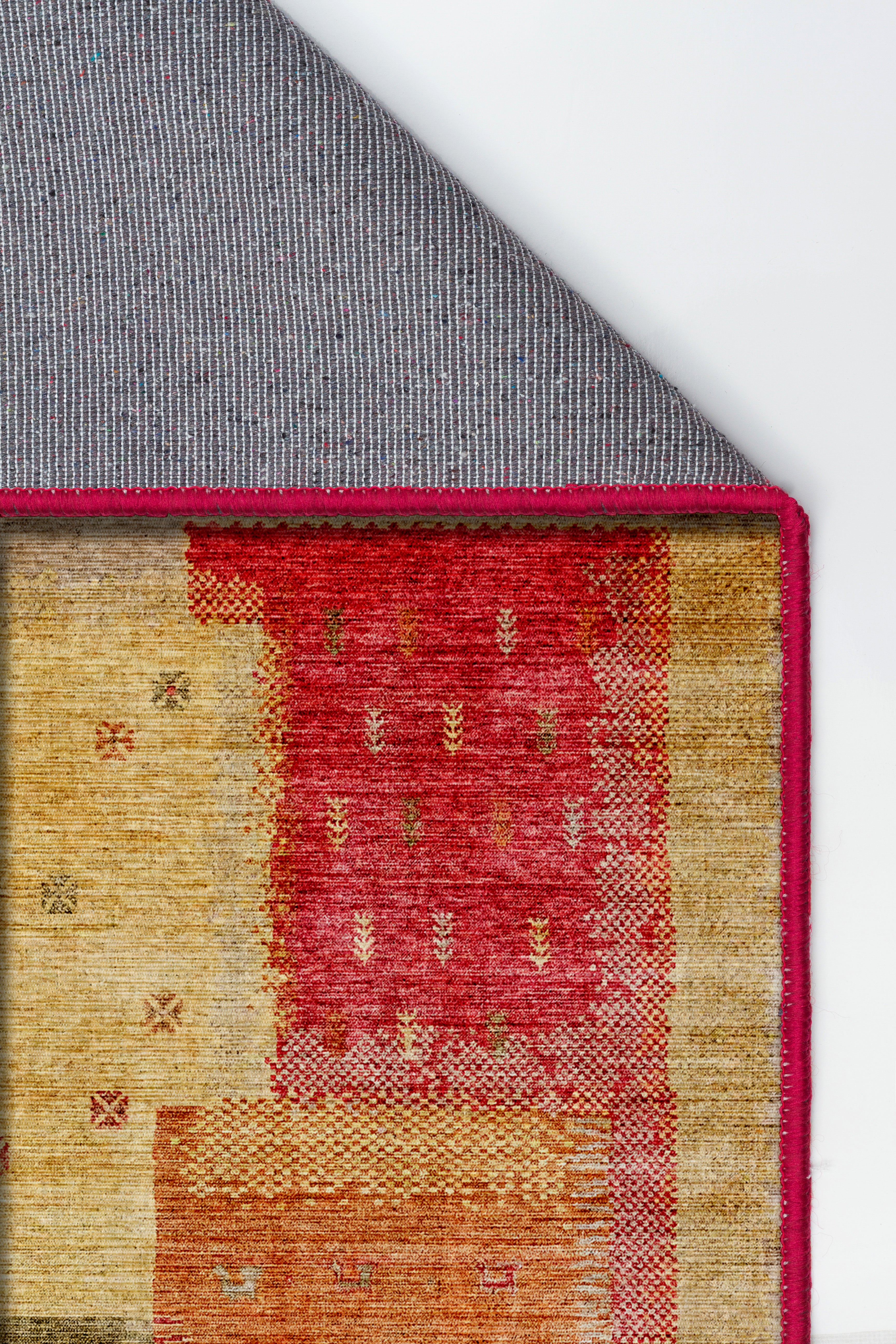 Arte DS302 - Chenille Rug