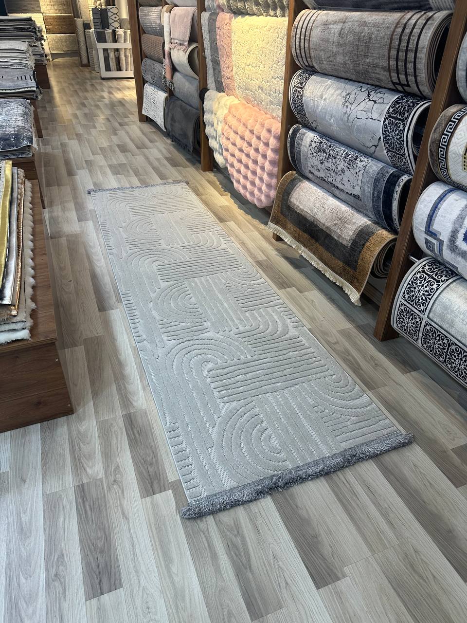 MİLAS C42 GRİ Kabartmalı Modern Geometrik Desenli Salon Koridor Mutfak Halısı-KP