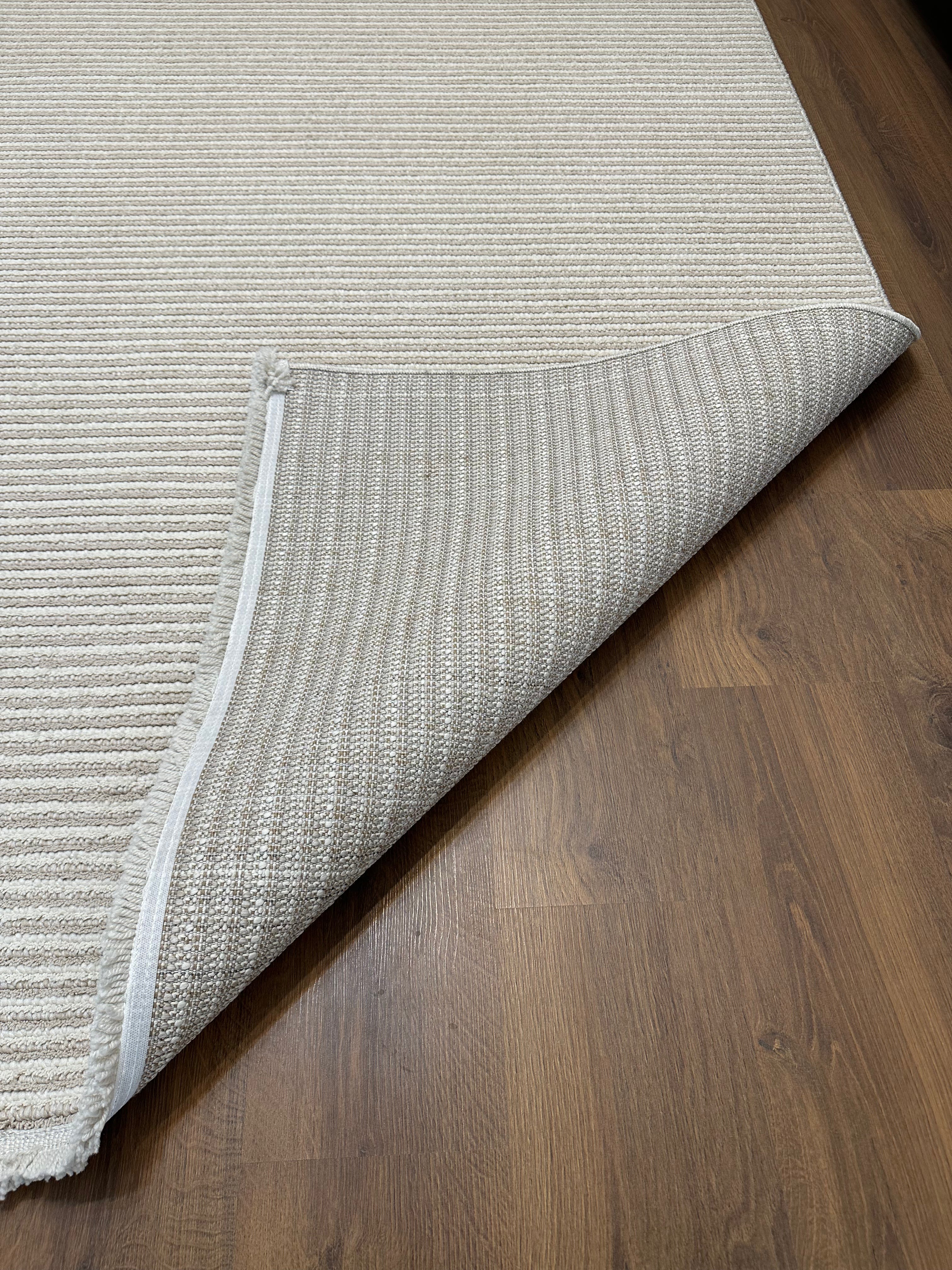 PALERMO P-URN606 KREM Kabartmalı Modern Desenli Salon Halısı