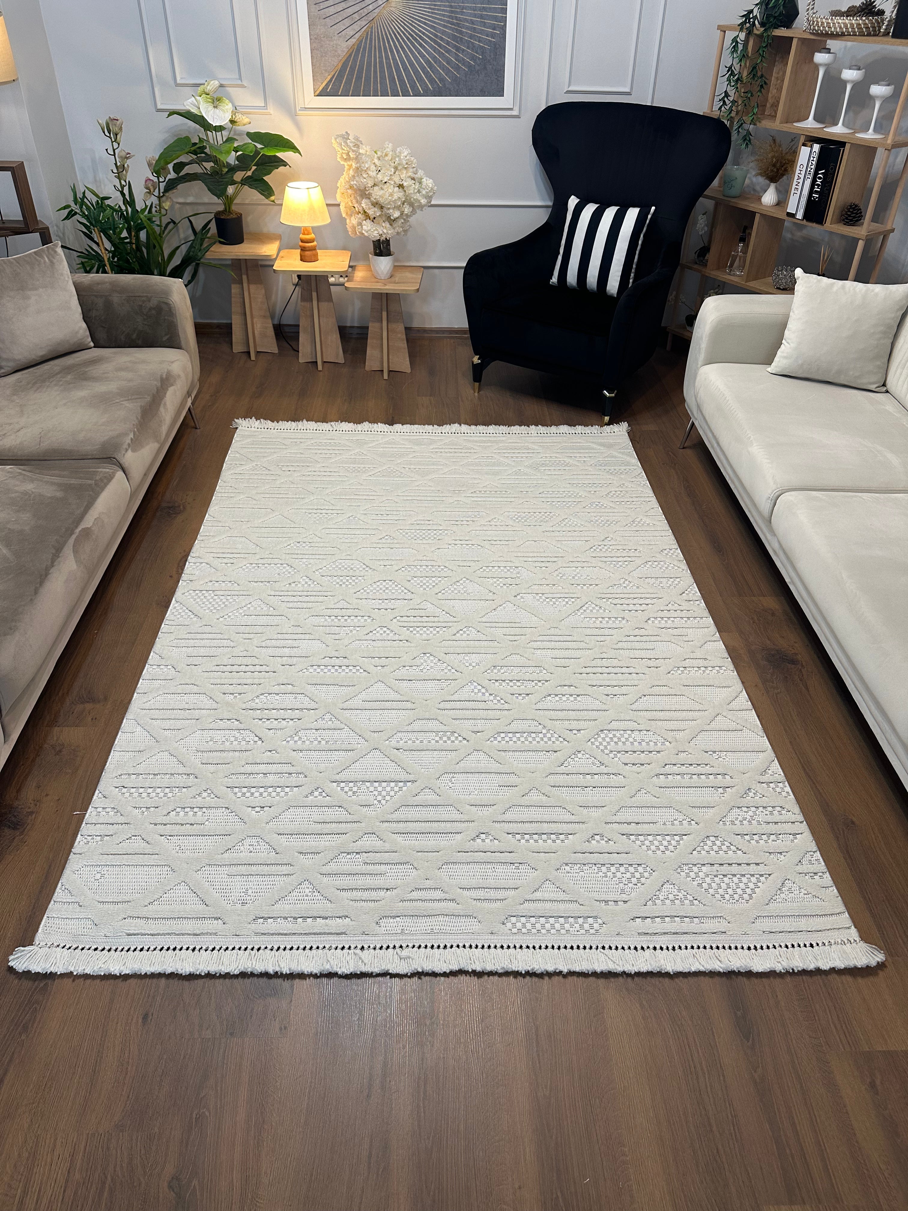 MİLAS C6-BEYAZ Kabartmalı Modern Geometrik Desenli Salon Koridor Mutfak Halısı