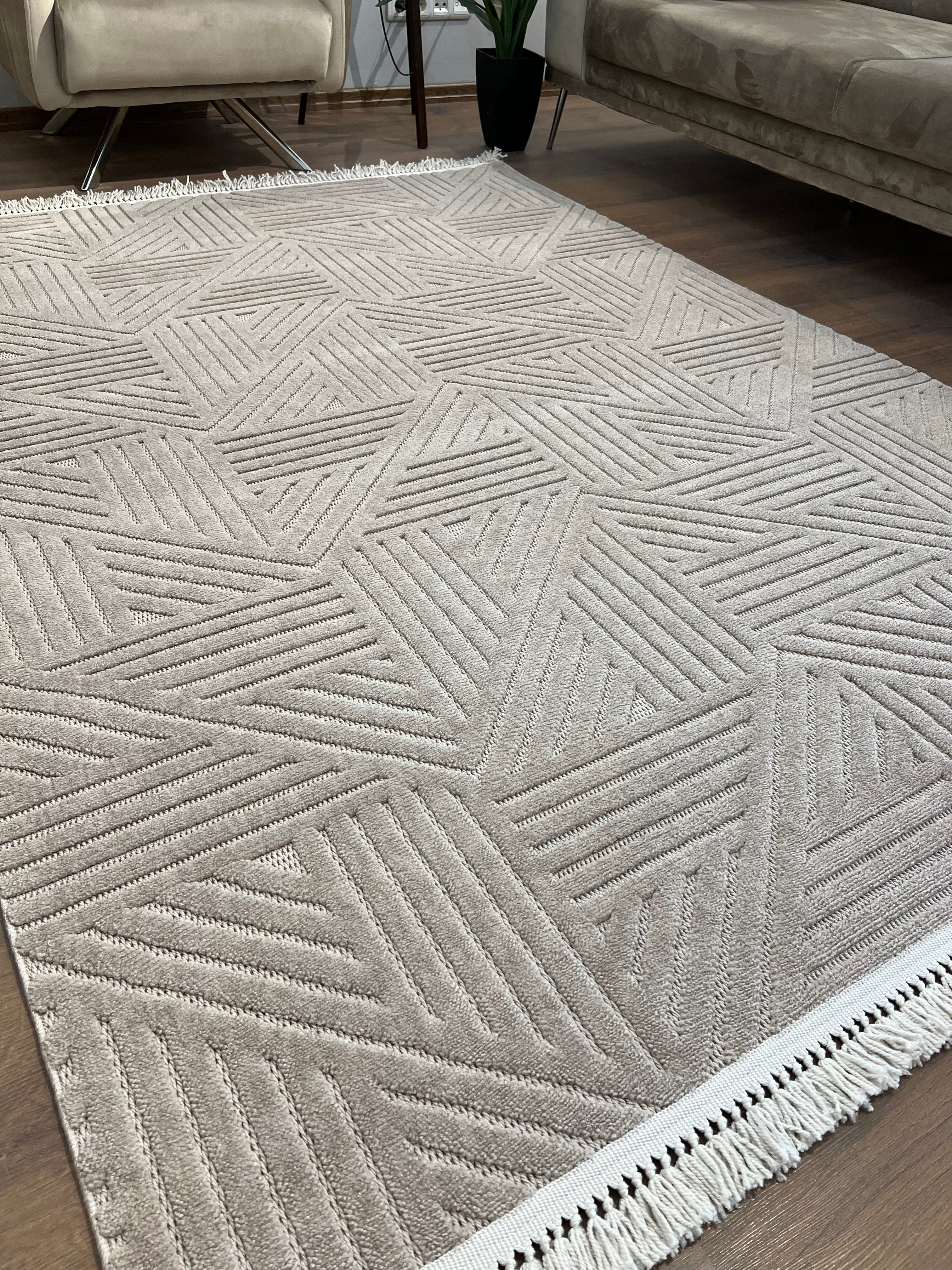 MİLAS C11-VİZON Kabartmalı Modern Geometrik Desenli Salon Koridor Mutfak Halısı