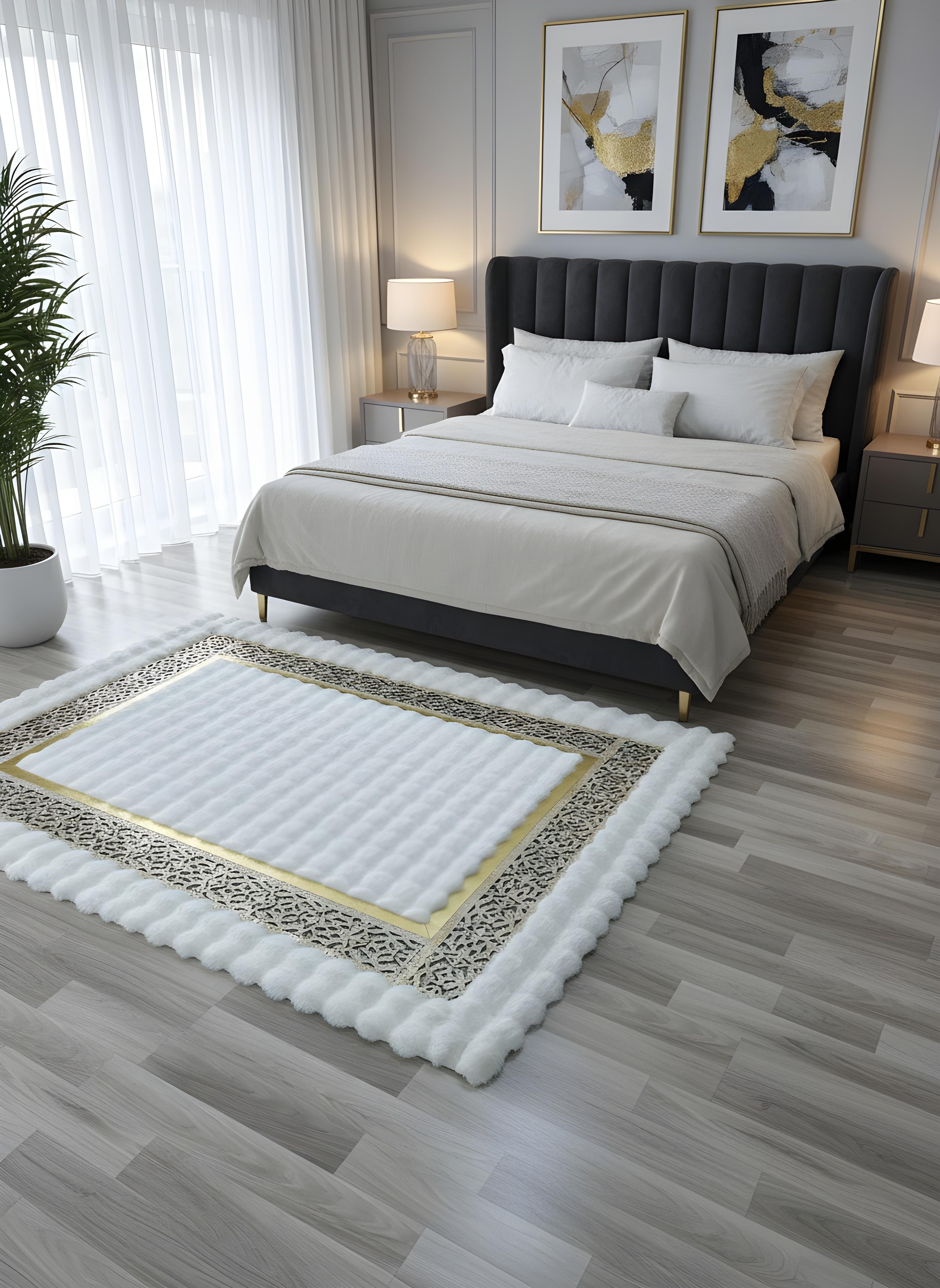 Royal Serisi Masal - El İşçiliği ile Tavşan Post ve Varaklı Deri Dekoratif Halı