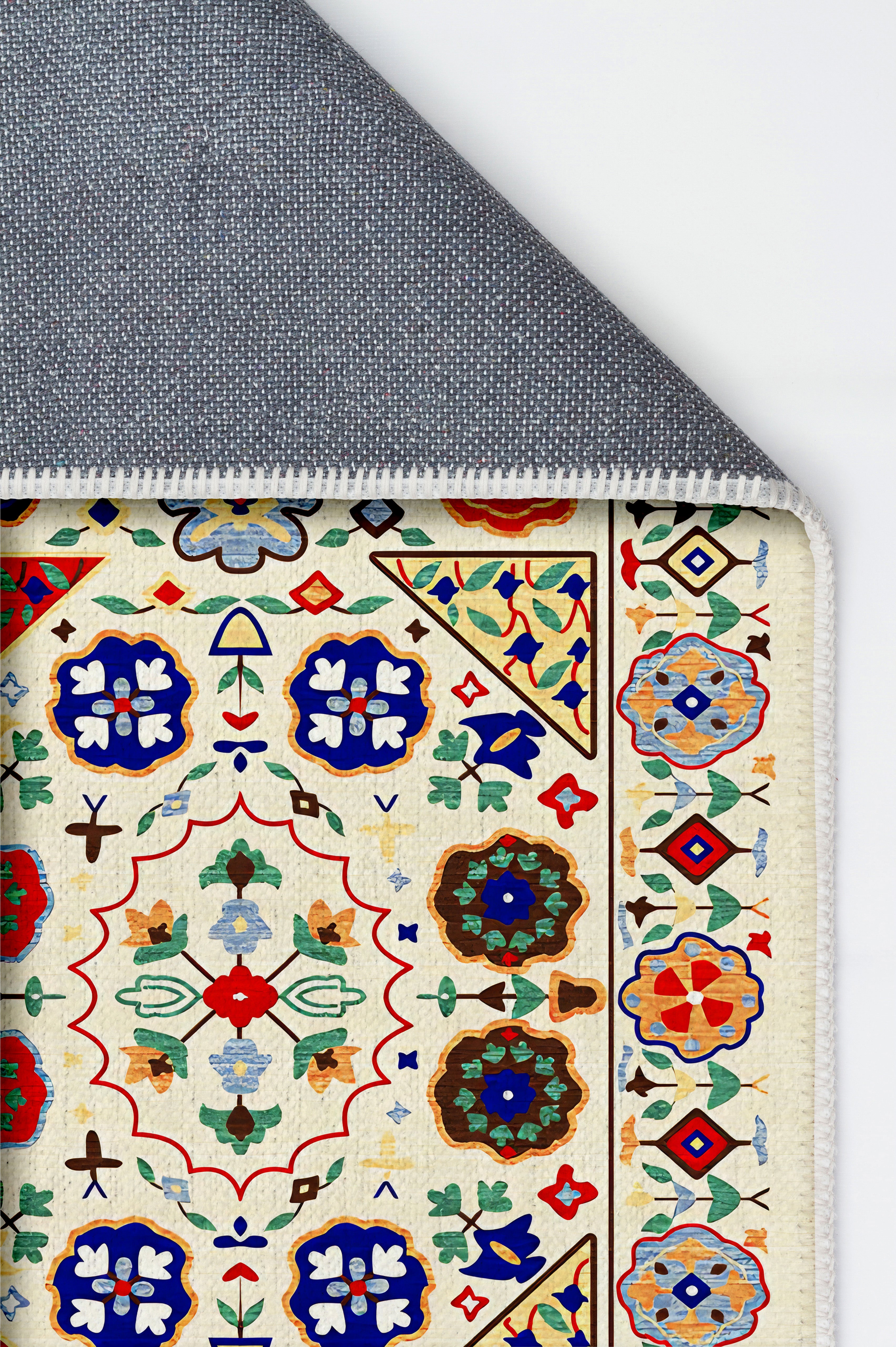 Arte VN021 Vintage Çiçek Figürlü Dekoratif Şönil Halı