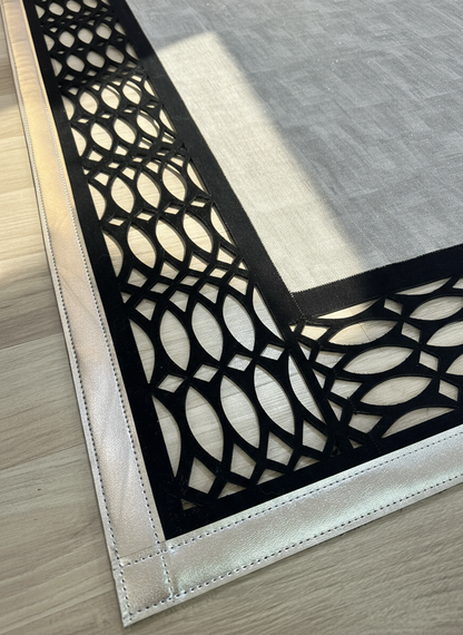 Royal Serisi Ayışığı - El İşçiliği ile Üretilmiş Varaklı Deri Dekoratif Halı