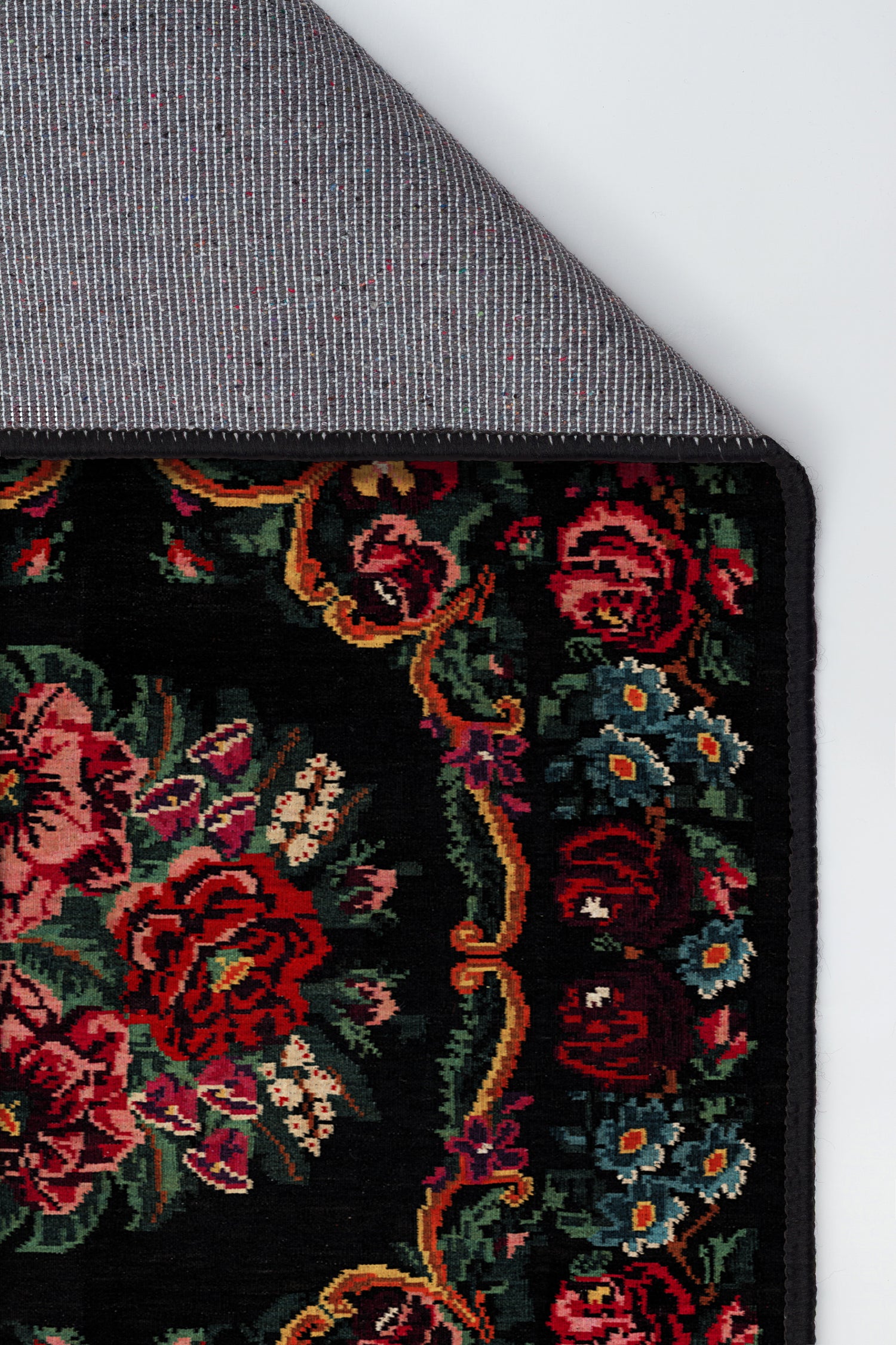 Arte DS065 - Chenille Rug