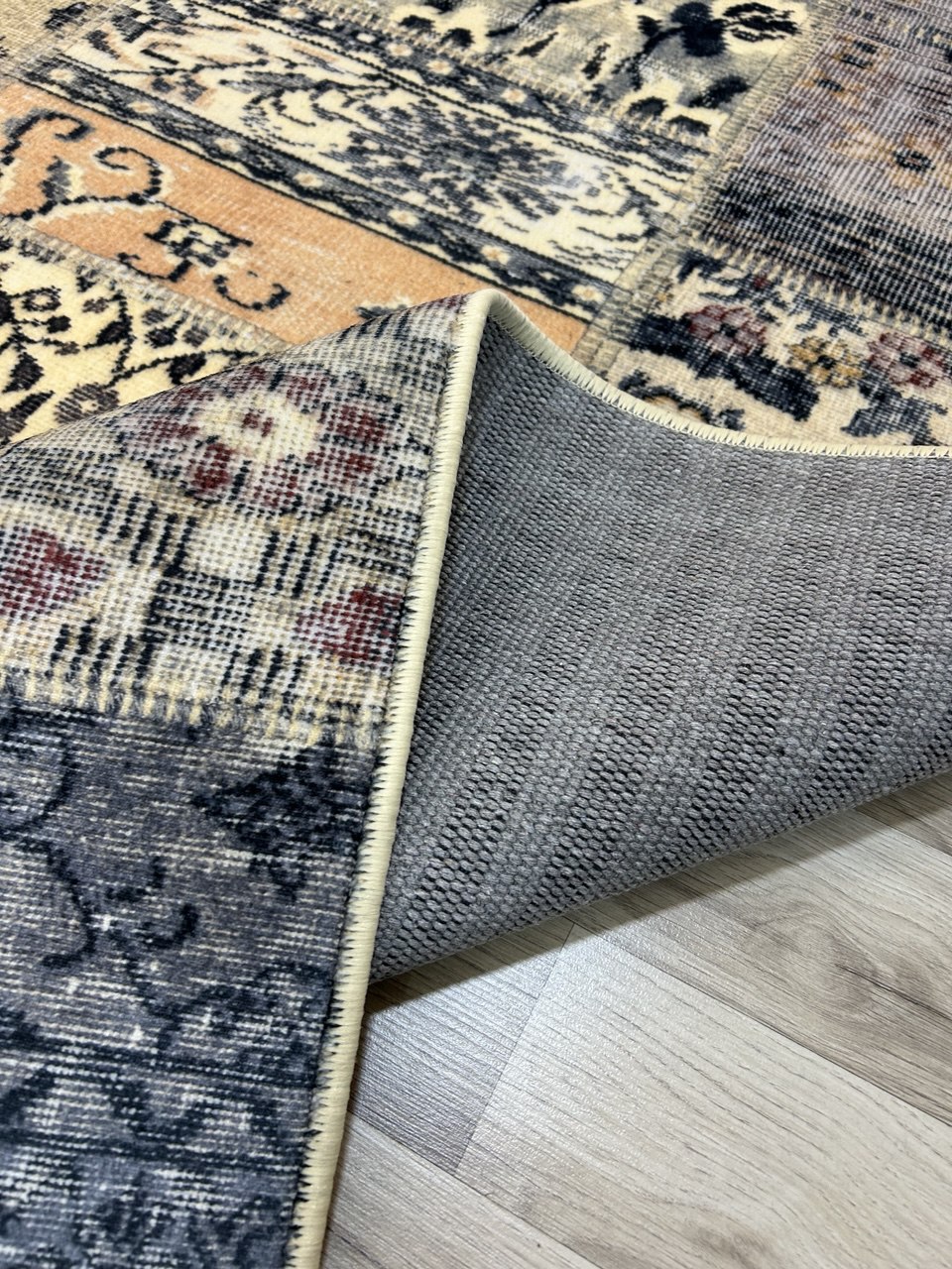 K-1597 - 160X230 (4 m²)