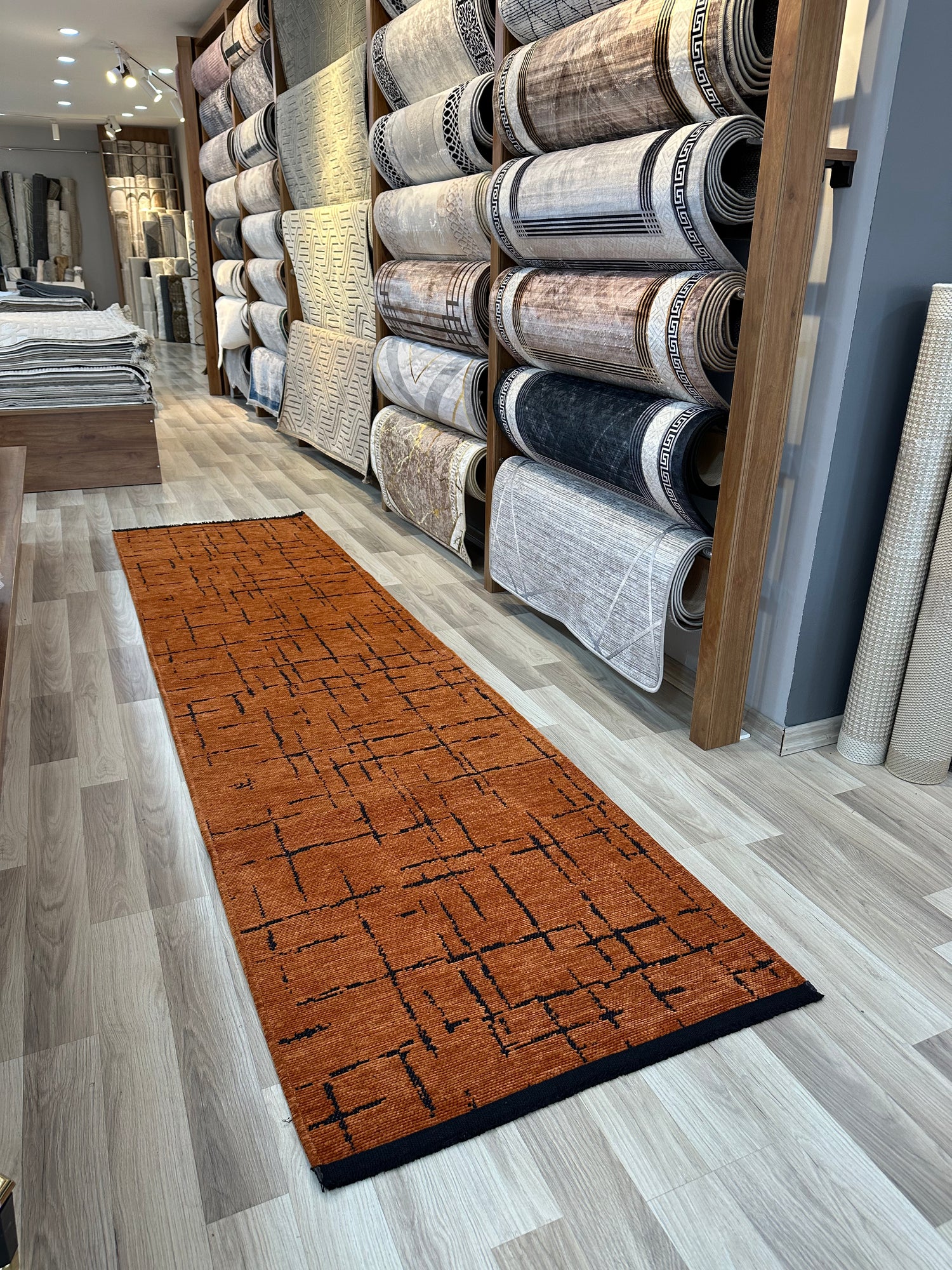 ŞÖNİL HÜNKAR KİREMİT İskandinav Desenli Dokuma Şönil Salon Koridor Mutfak Halısı-KP