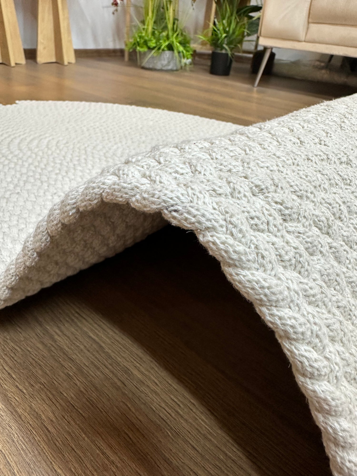 KNİTTED RUG 09 - Knitted Oval Rug