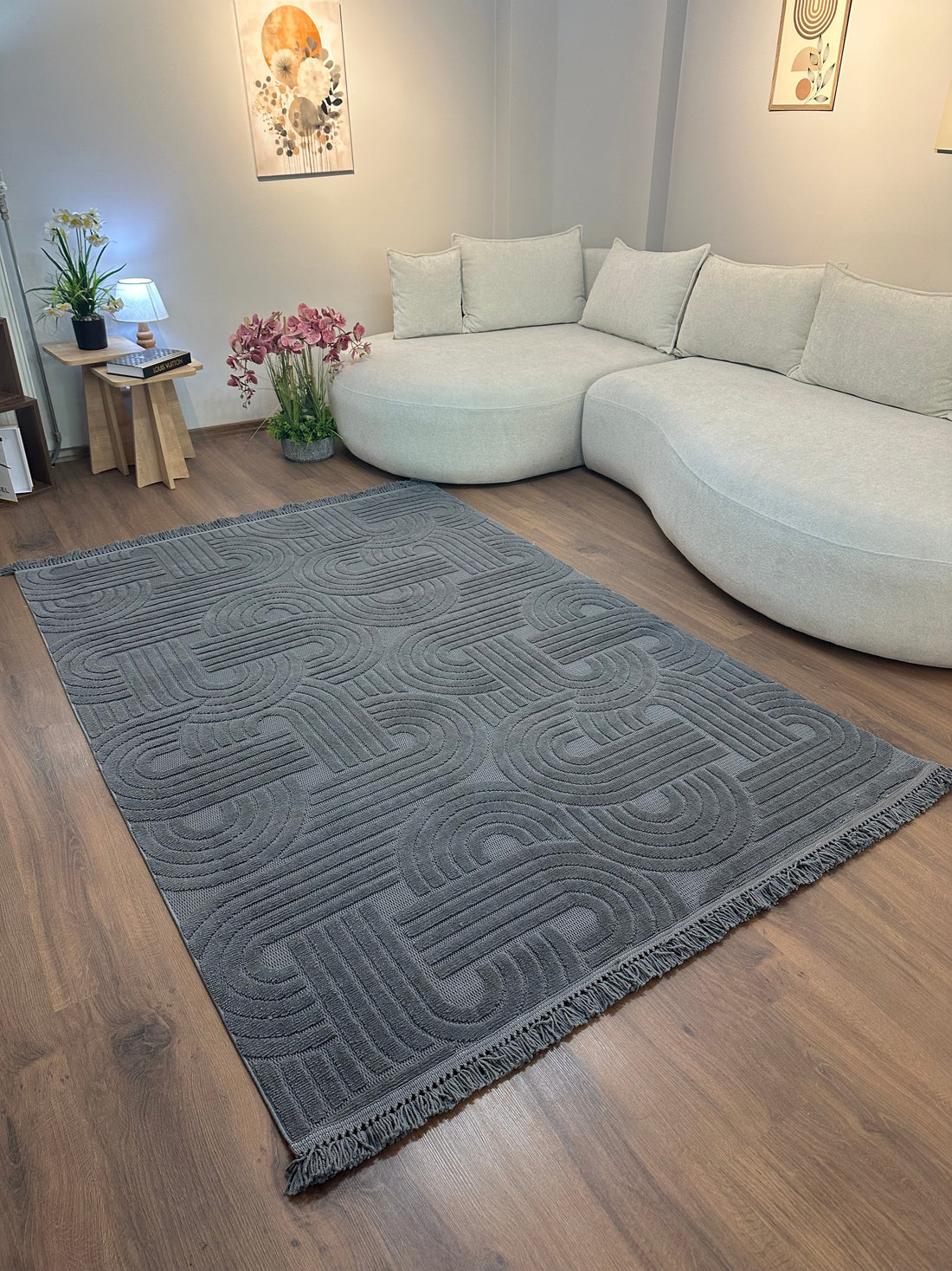 MİLAS C16-ANTRASİT Kabartmalı Modern Geometrik Desenli Salon Koridor Mutfak Halısı