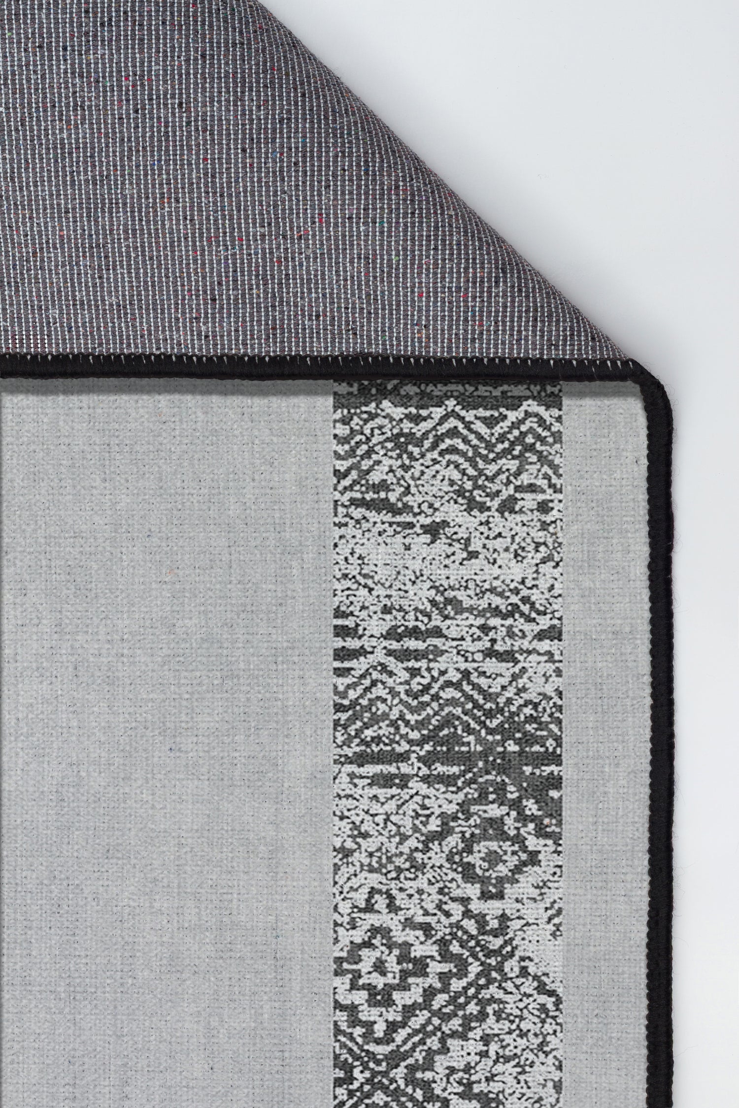 Arte M140 - Chenille Rug