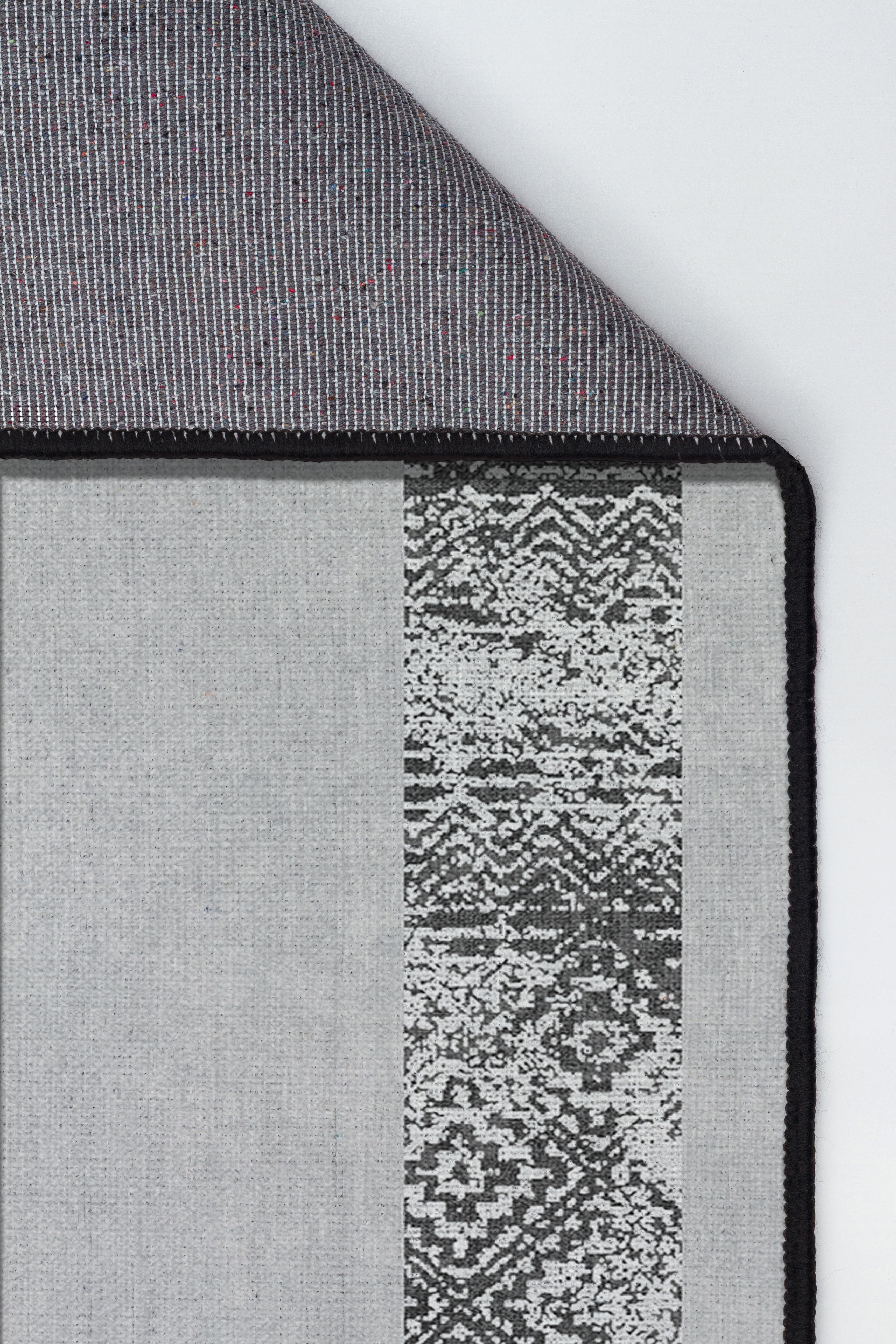 Arte M140 - Chenille Rug