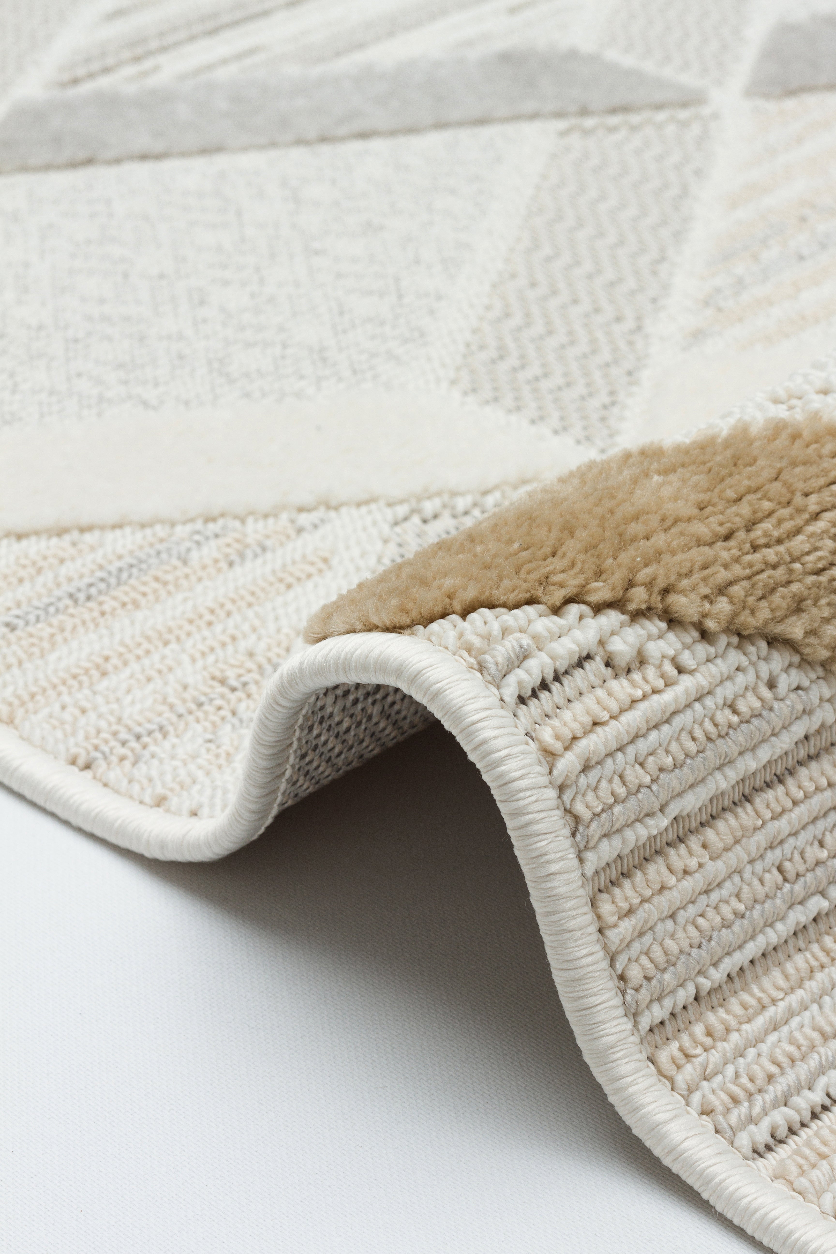 İCON T-PE01-KREM Modern Geometrik Desenli Salon Koridor Mutfak Halısı
